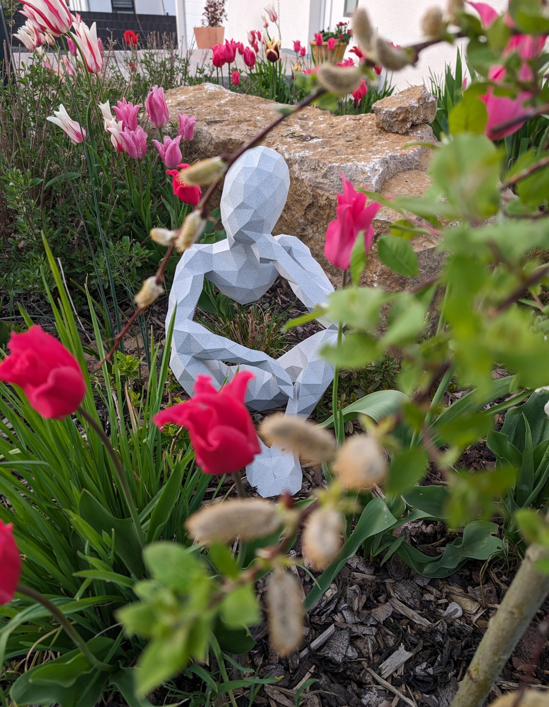 Gartenfigur 3D Gedruckte Figur im Garten